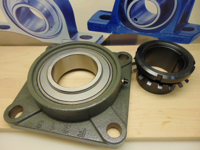 UKF-216, LAAKERI-YKSIKKÖ, 4-PULTTINEN, 70MM AKSELILLE, JAPANIN LAATUA, EU190111