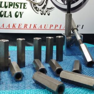 JATKOMUTTERI , KIERRE 3/8-16, hyvin istuu sekä whitworth että unc kierteille,....vanhaa varastoa, PITUUS 50.2MM, EU186302