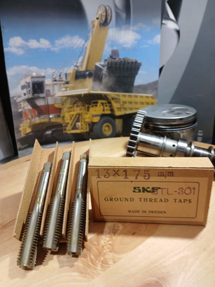 M13X1.75, SKF 3-OSAINEN KIERRETAPPI-SARJA, #ajoneuvoihin uusi kierrekoko#, 13x1.75, OIKEAKÄTINEN, KIERRETAPPI-SARJA SKF, PITUUS 80MM, EU189513